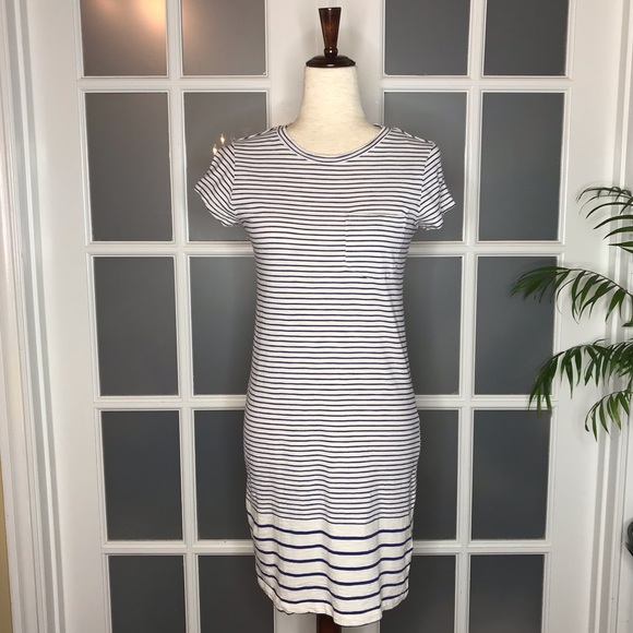 Dalia Dresses & Skirts - EUC Women’s sz S, Dalia, T-shirt Dress w/stripes